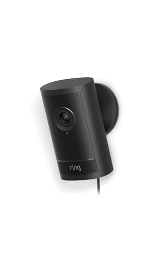 Ring Outdoor Cam Pro, Plug-In (modèle le plus récent) — Rétinien 4K avec vidéo grand angle, zoom amélioré 10x et vision en basse lumière, noir