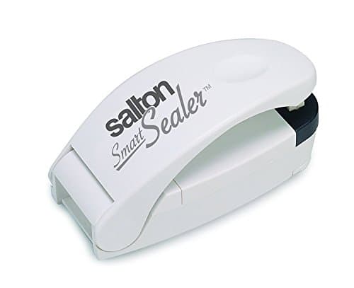 Prix le plus bas en 30 jours | Salton SmartSealer Scelleuse et coupe-sac 2 en 1 pour sacs de chips, refermer et couper le stockage des aliments...