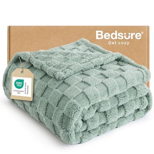 Bedsure Couvertures moelleuses pour canapé - Vert sauge Couverture de lit en polaire à carreaux en peluche douce et confortable pour filles et femmes...